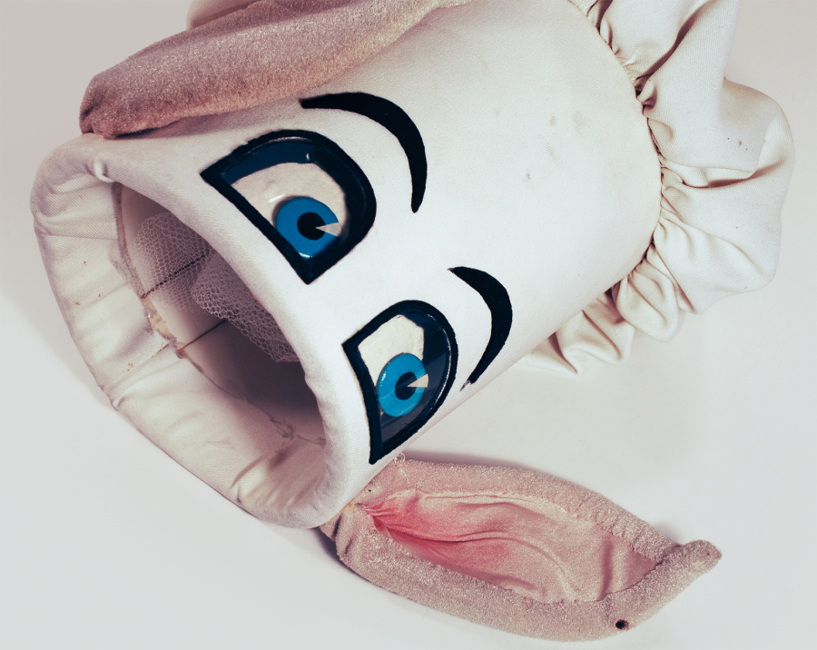 Better Off Dead pig burgers hat collectible (photo 2)